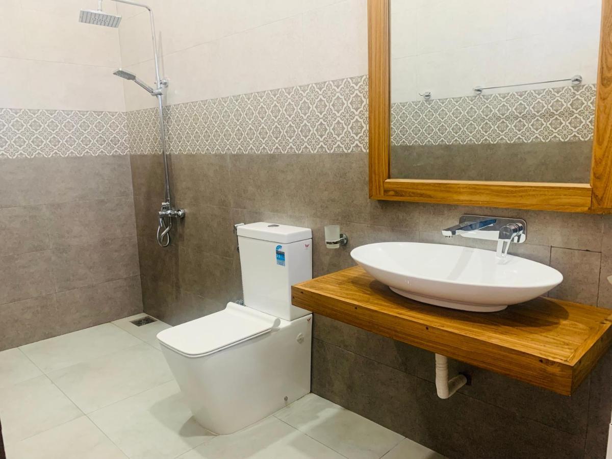 Kavin Beach Hotel Hikkaduwa Bagian luar foto